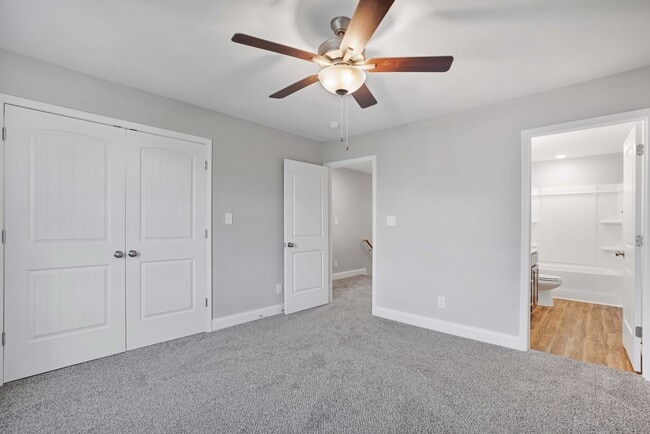 Building Photo - Sango Square # 205