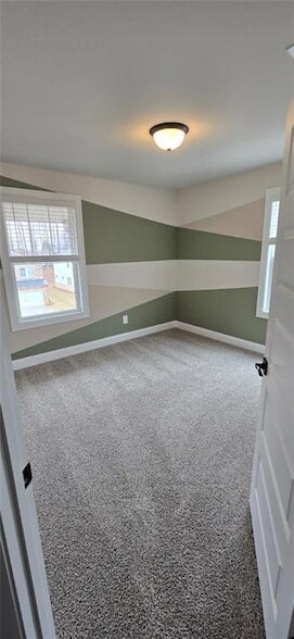 Building Photo - 400 Elise Wy