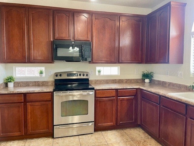 Building Photo - 45137 Sage Brush Dr