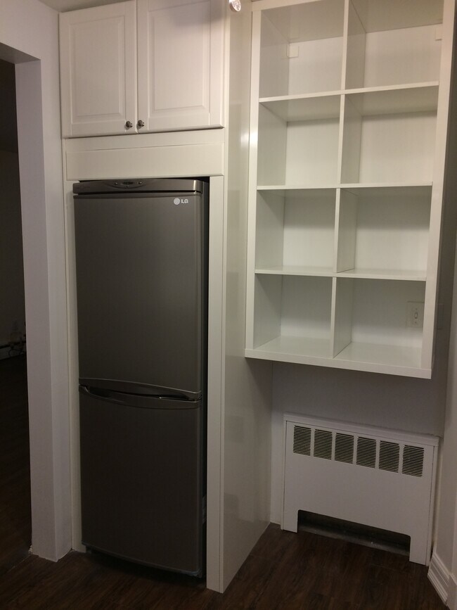 Kitchen - 65 Spruce Ave
