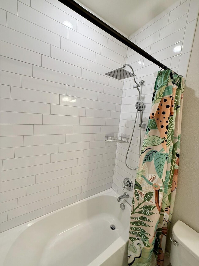 Building Photo - 5182 Eucalyptus Dr