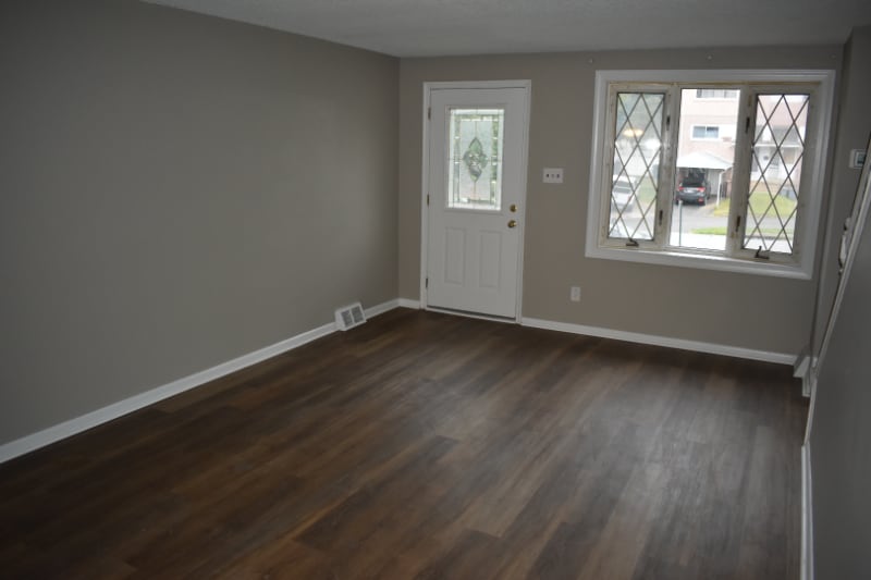 Building Photo - 2207 Delmar Dr