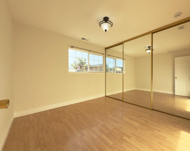 Building Photo - 1397 Adrian Way
