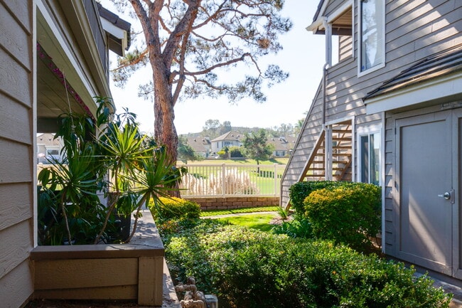 Building Photo - 1083 Shadowridge Dr