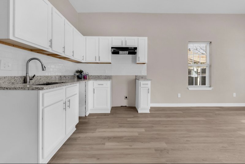 Building Photo - 857 Pope St