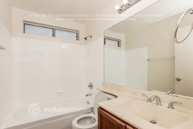 Building Photo - 4554 W Morrow Dr