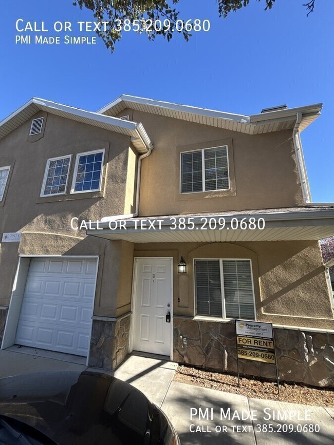 Building Photo - Updated 3-Bed Townhome in West Jordan Gate...