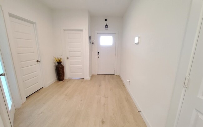 Building Photo - 31731 Hallington Hl Ln