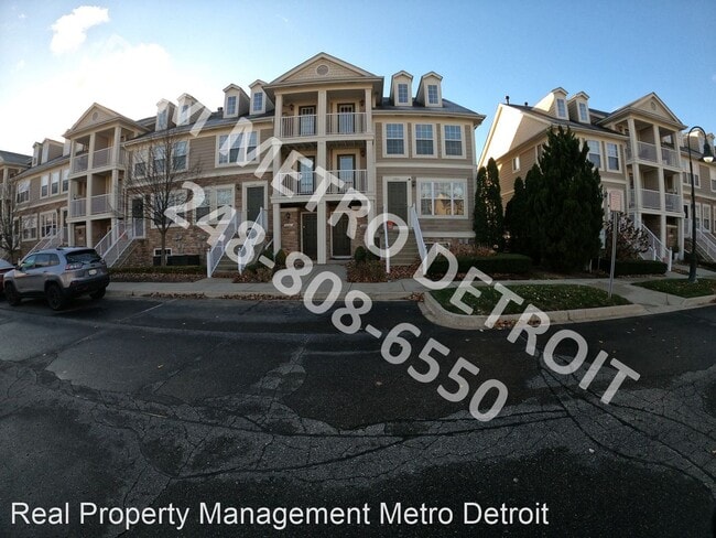 Building Photo - 3 br, 3 bath House - 1128 Faulkner N Bldg #E