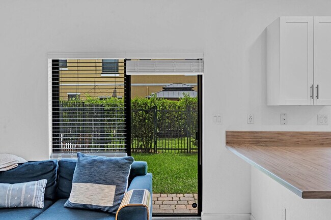 Building Photo - 4668 Banker Terrace