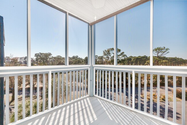 Building Photo - Live Your Best Beach Life in North Myrtle ...