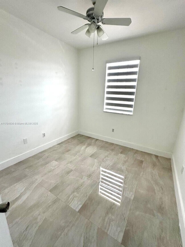 Building Photo - 9285 220th Ter