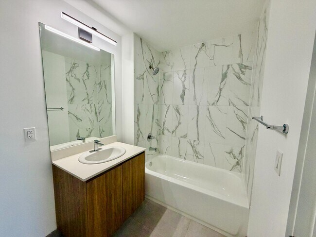 Building Photo - 1159 NW 8th Ave