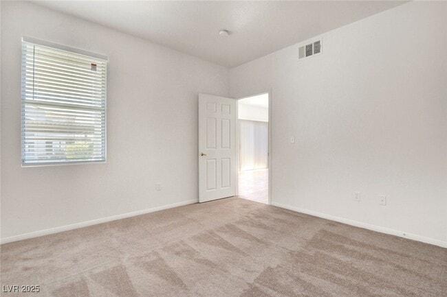 Building Photo - 6955 N Durango Dr