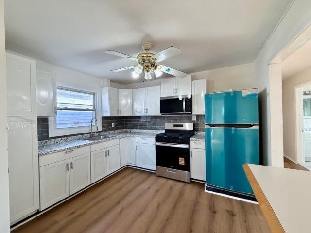 Building Photo - 71 Linnet St