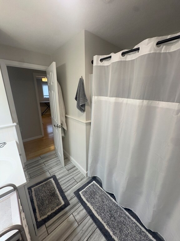 Building Photo - 19 Skyline Dr