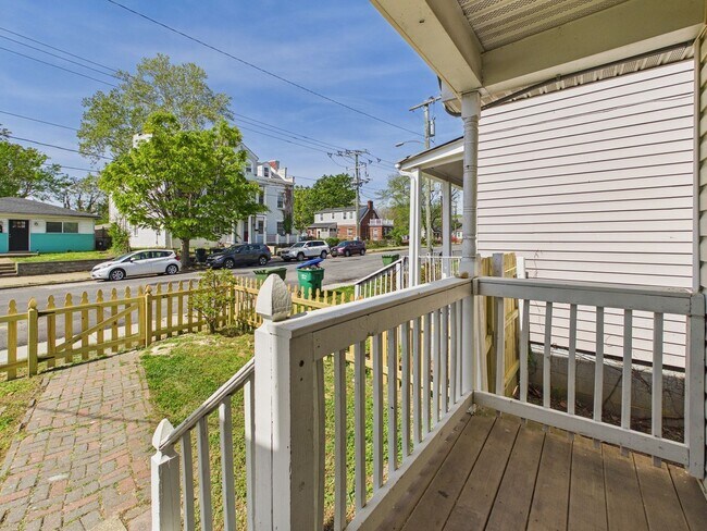 Building Photo - 3214 N Street