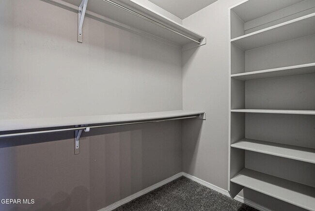 Building Photo - 13960 Garforth Ave