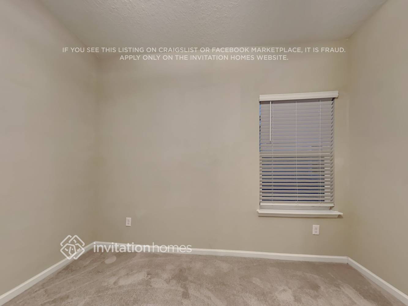 Building Photo - 9754 Lovage Ln