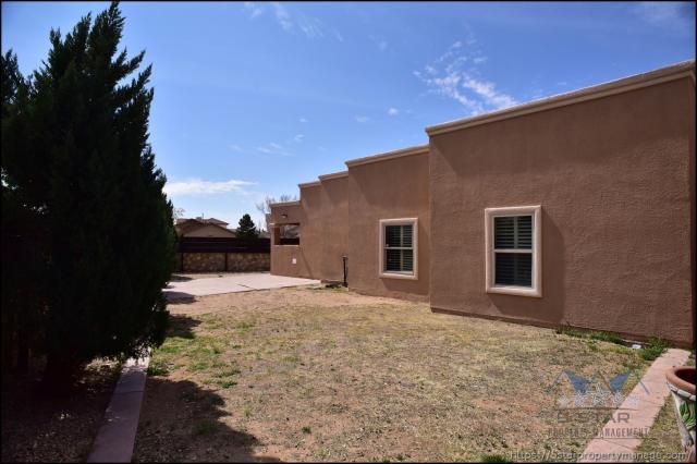 Building Photo - 3 bedroom in El Paso TX 79912