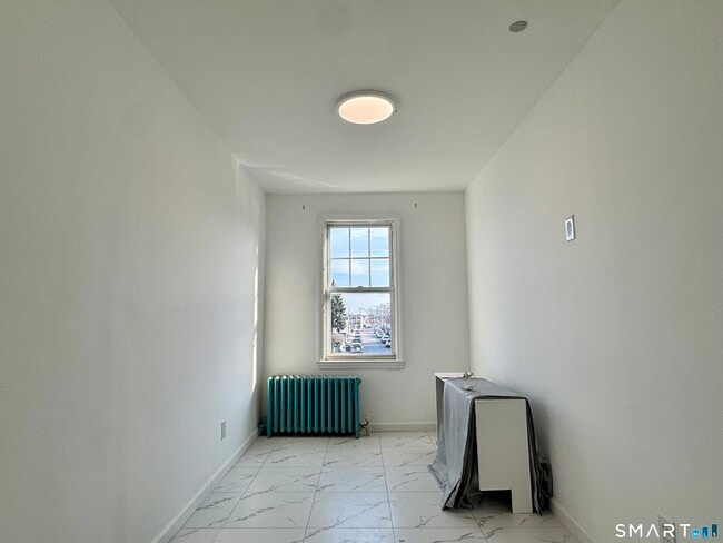 Building Photo - 41 Young Dixon Way