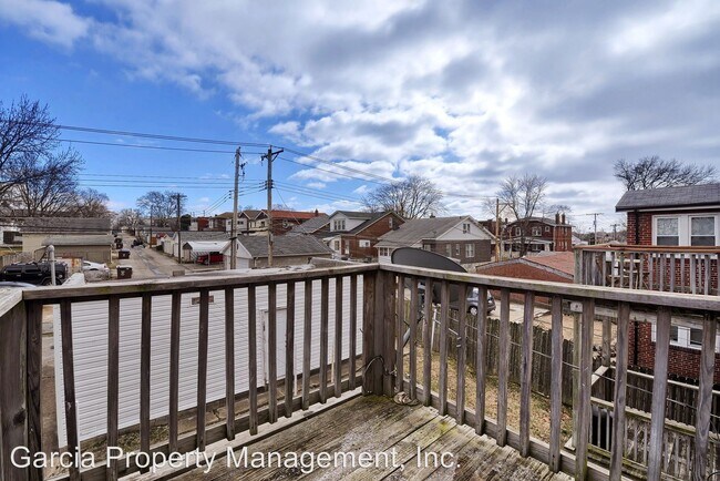 Building Photo - 5012-5014 Elenore Ave