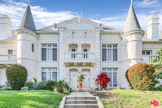 Building Photo - 6053 Scenic Ave