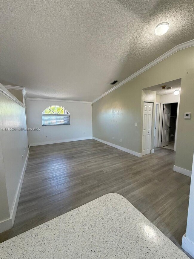 Building Photo - 3375 W 76th St