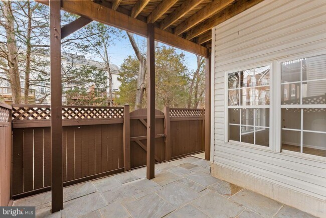 Building Photo - 13584 Cedar Run Ln