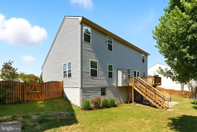 Building Photo - 8518 Cedar Chase Dr