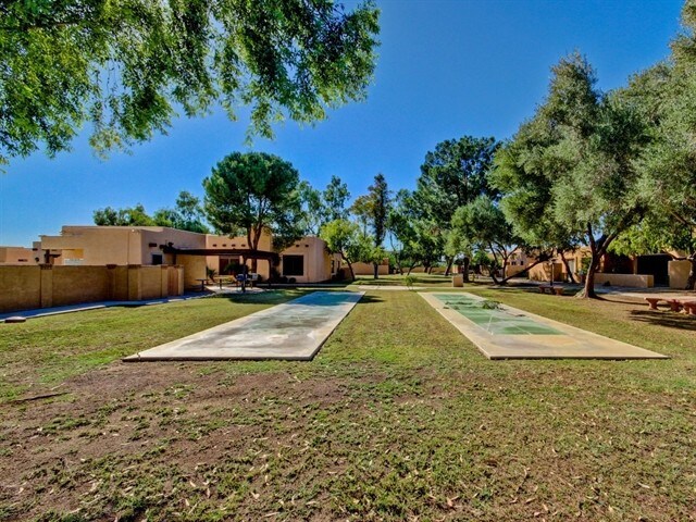 Building Photo - 8940 W Olive Ave