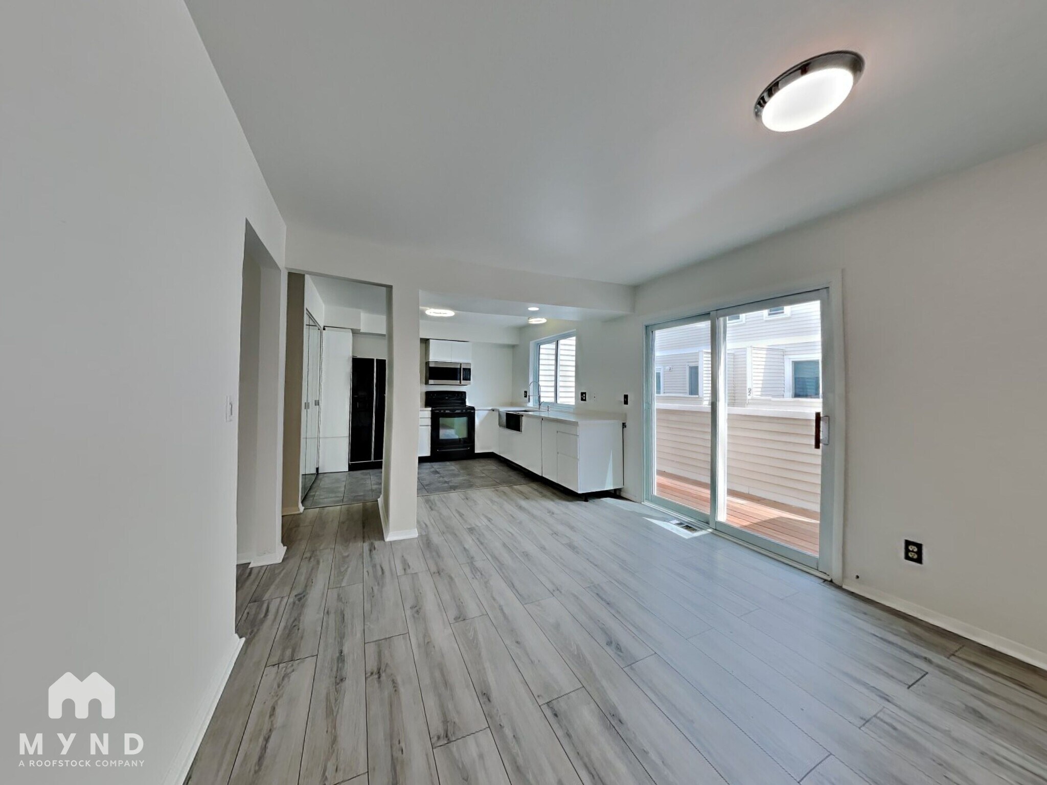 Building Photo - 1050 S Monaco St Pkwy