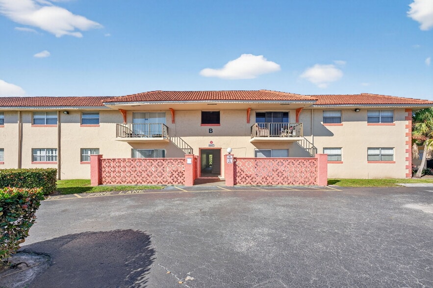 Building Photo - 11607 NW 29th St