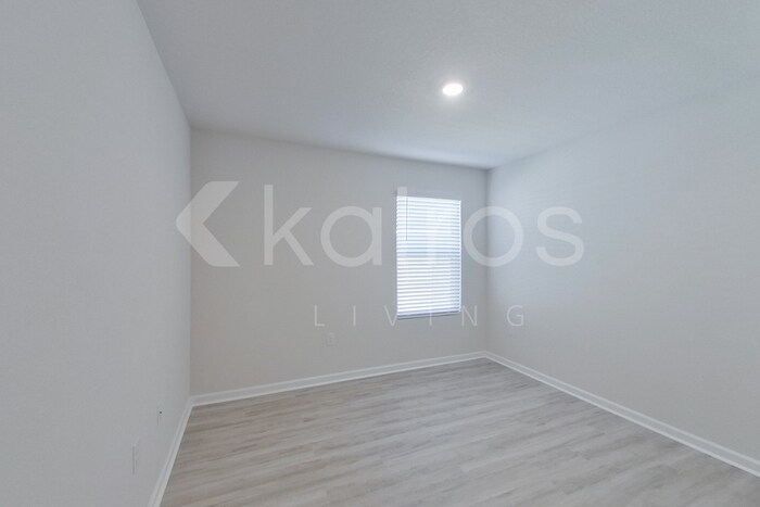 Building Photo - 4734 Malay Cir