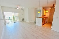 Building Photo - 6001 SW 70th St