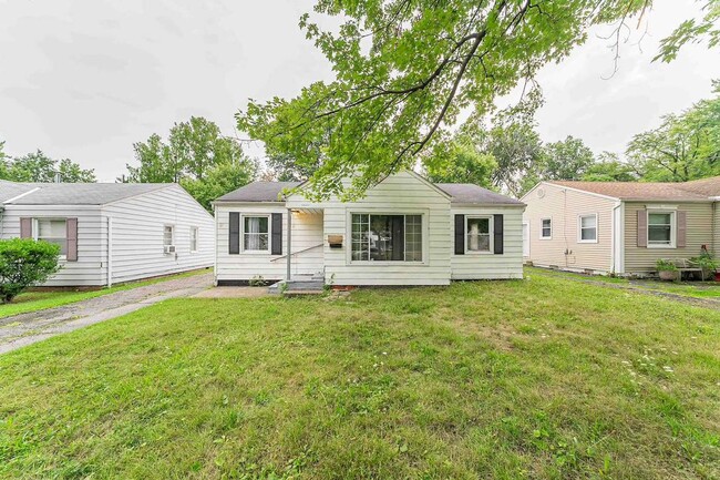 Building Photo - 2533 Greenvale Rd