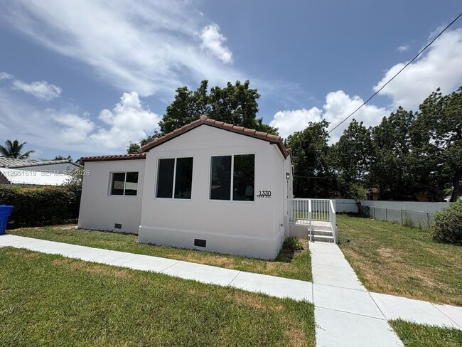 Building Photo - 1330 NW 51st Ter