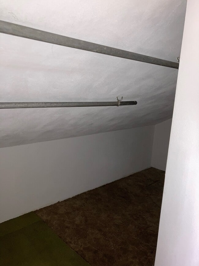 Building Photo - 1100 Chestnut St