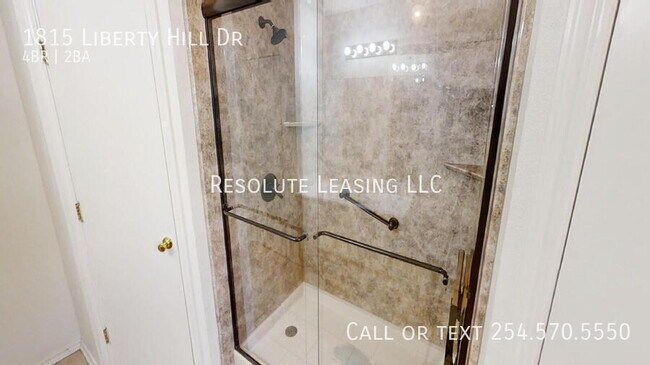 Building Photo - 1815 Liberty Hill Dr