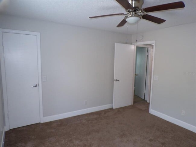 Building Photo - 4518 Commander Dr