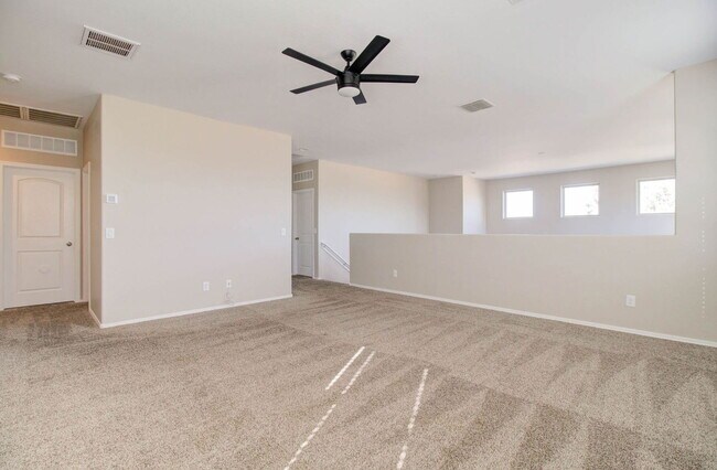 Building Photo - 42098 W Balsa Dr