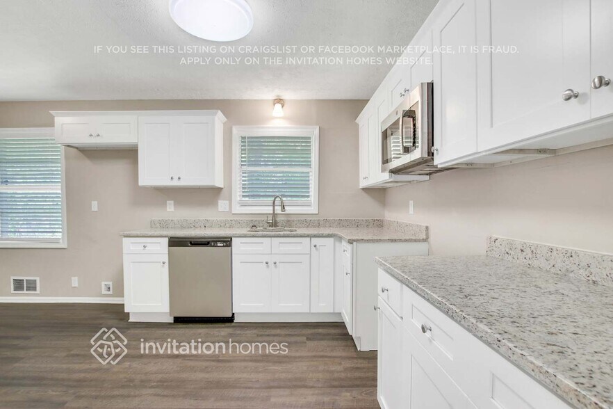 Building Photo - 4380 Colony E Dr