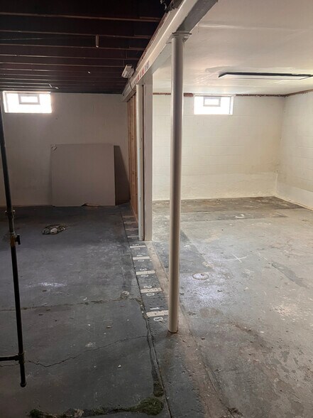 Building Photo - 46 Blum Ave