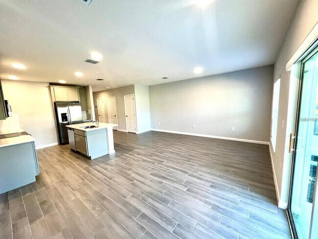 Building Photo - 2774 Narcoossee Cmns Wy