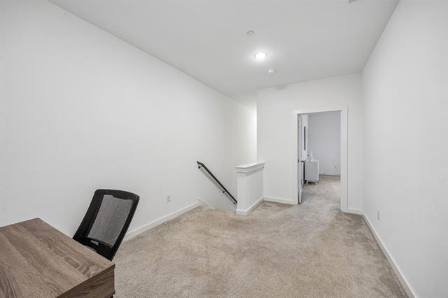 Building Photo - 1425 Alberti Ave