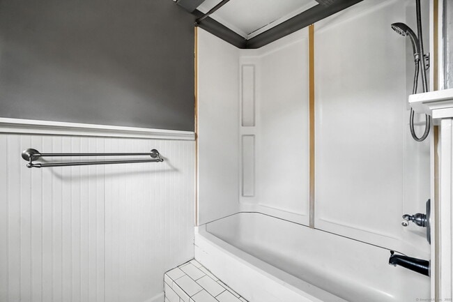 Building Photo - 46 Wooster St