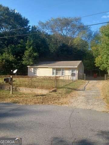 Building Photo - 2727 Deeb Dr