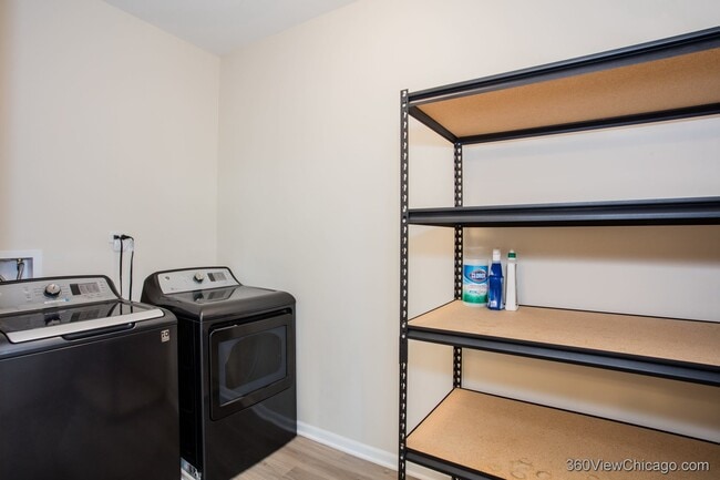 Building Photo - 4187 Calder Ln