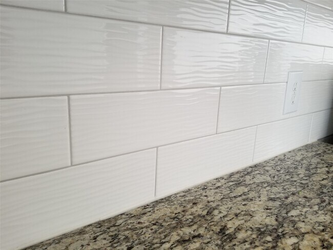 Building Photo - 19818 Sternwood Manor Dr