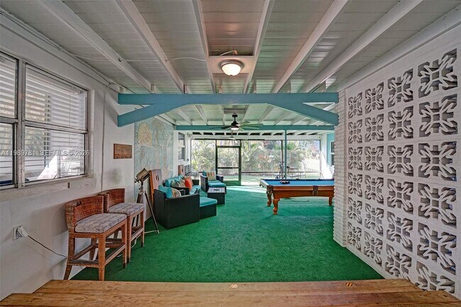 Building Photo - 529 NW 8th St